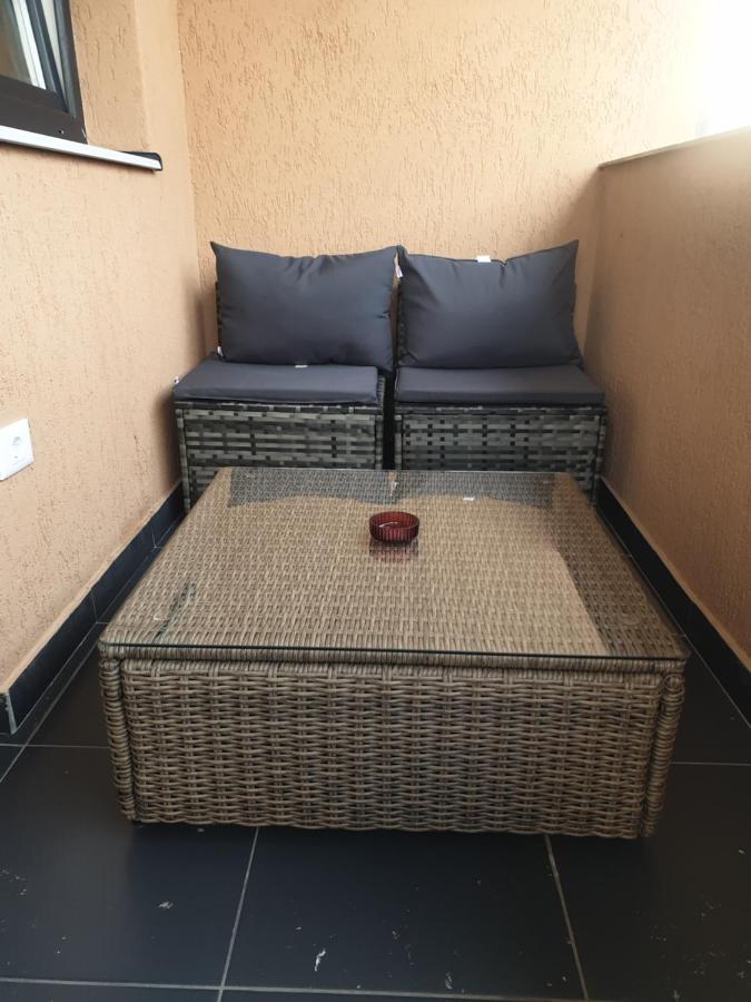 Apartament Dem Radulescu Langa Strand Râmnicu Vâlcea Zewnętrze zdjęcie