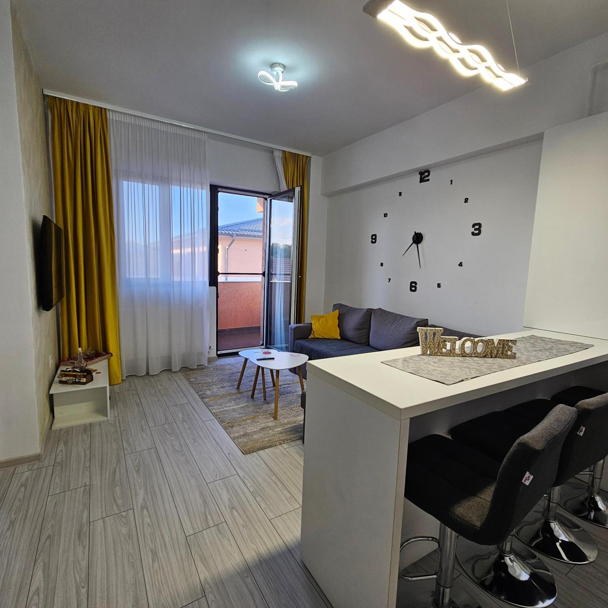 Apartament Dem Radulescu Langa Strand Râmnicu Vâlcea Zewnętrze zdjęcie