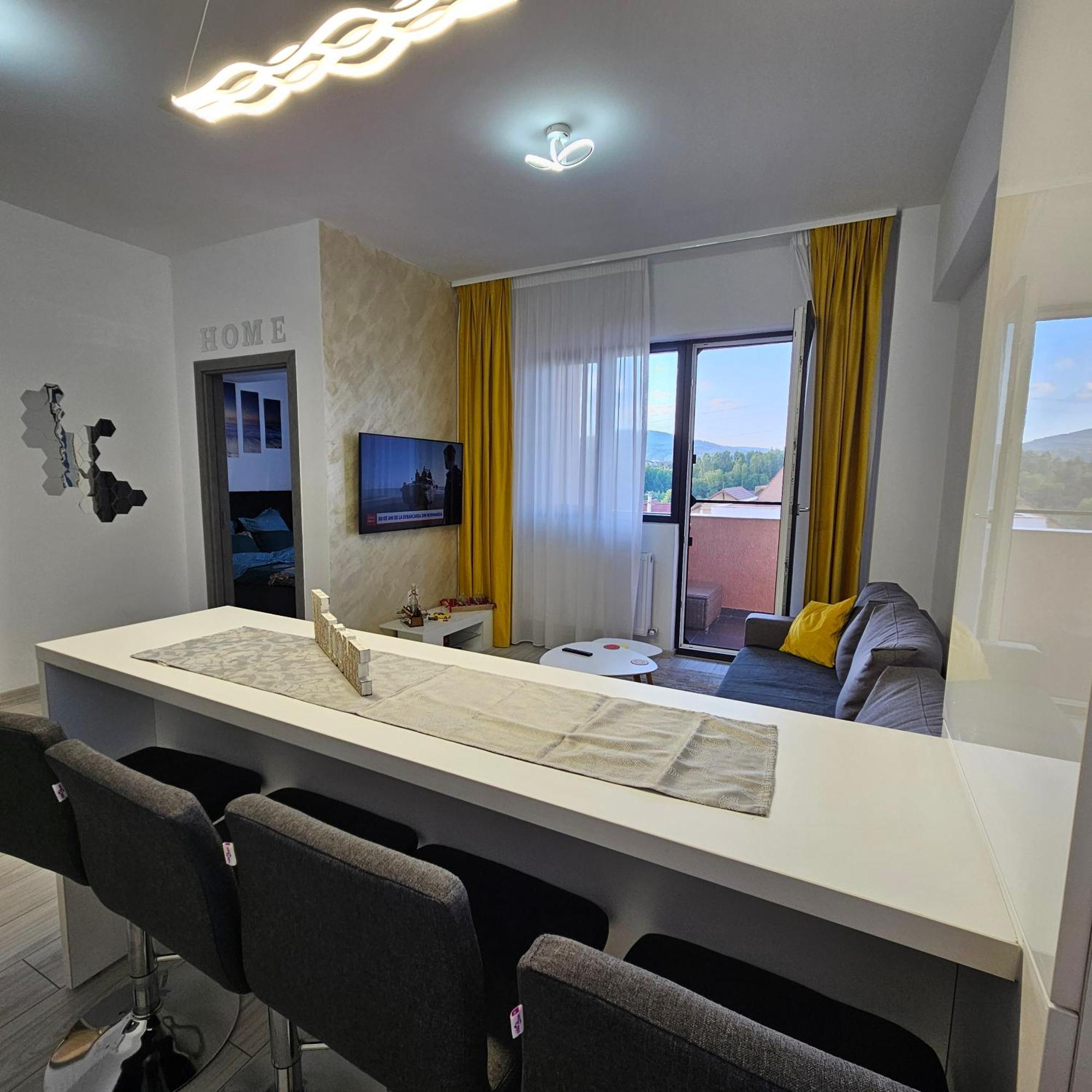 Apartament Dem Radulescu Langa Strand Râmnicu Vâlcea Zewnętrze zdjęcie